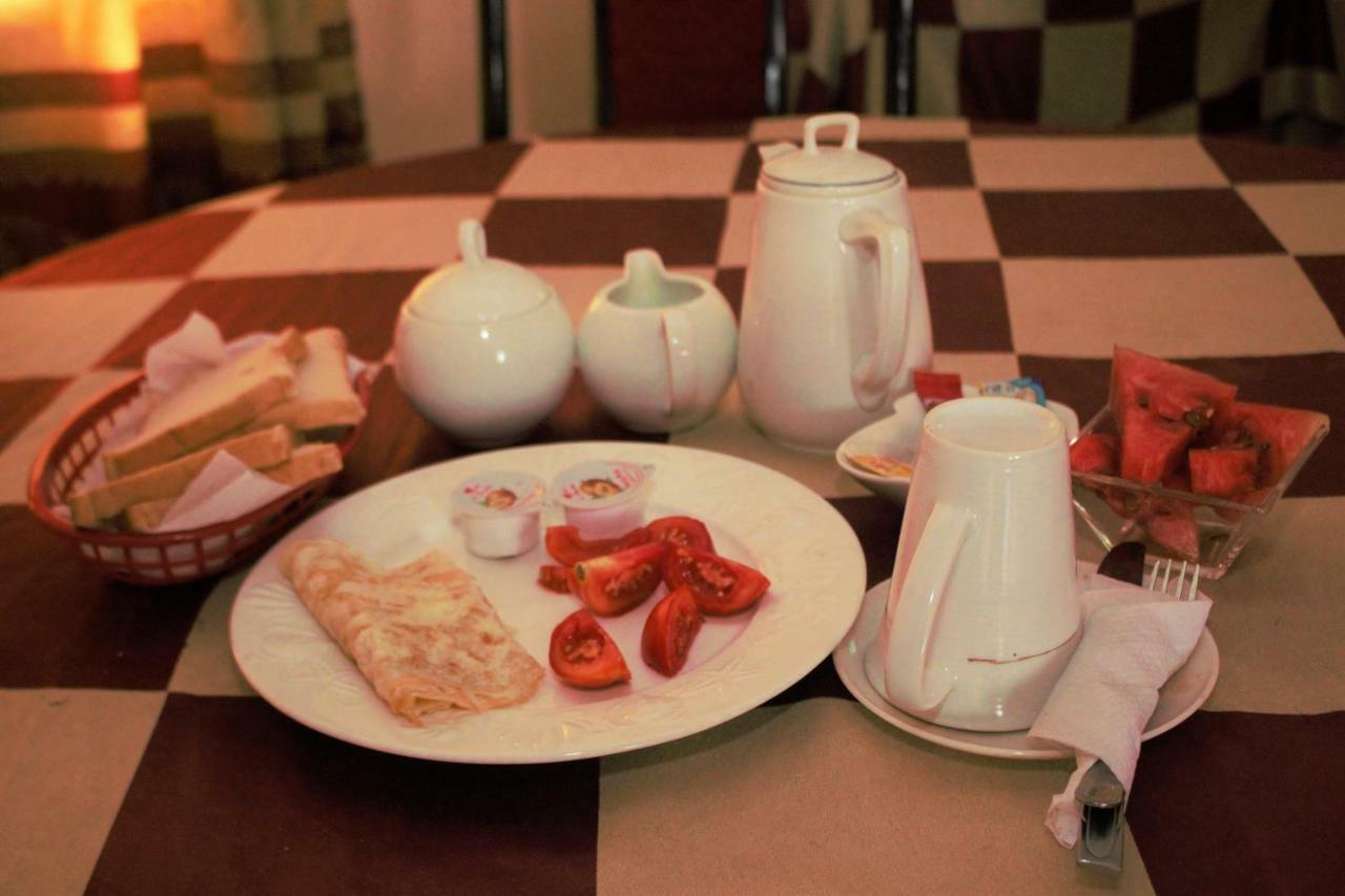 To Be Hotel Кумаси Экстерьер фото